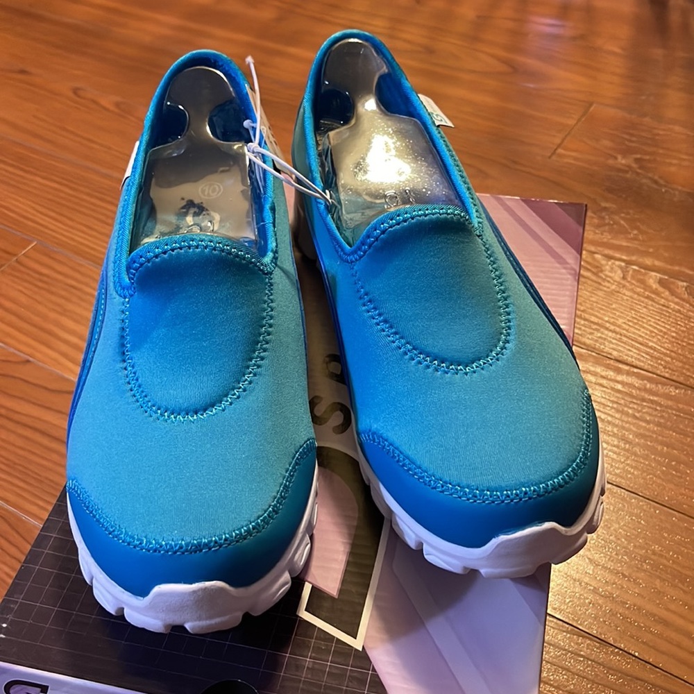 Sport by Skechers ~ Size 20